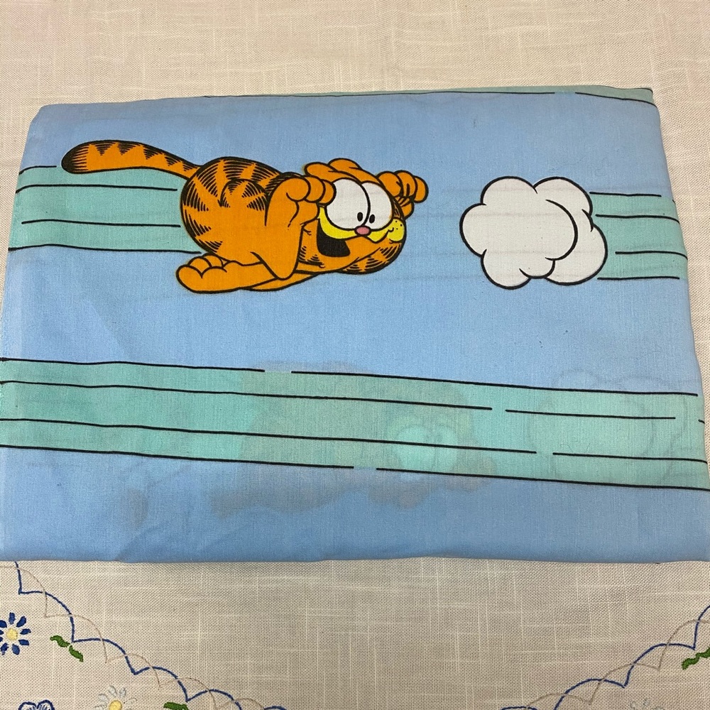 Vintage Garfield & Odie twin fitted sheet